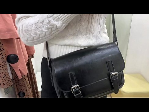 ❤️ Javna masturbacija mlade kurbe FeralBerry z dildom v garderobi ❤️ Super seks pri nas sl.novoporn.ru